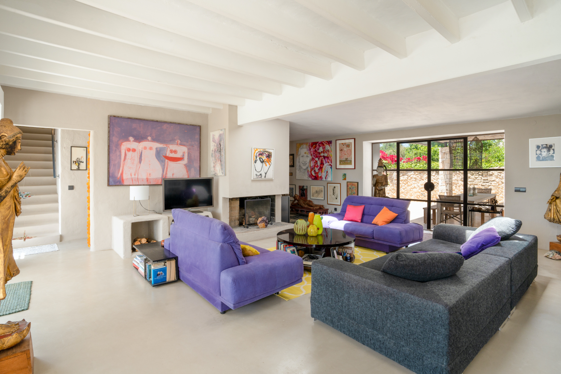 Resa estates Ibiza finca te koop st Rafael sea view sale living .jpg